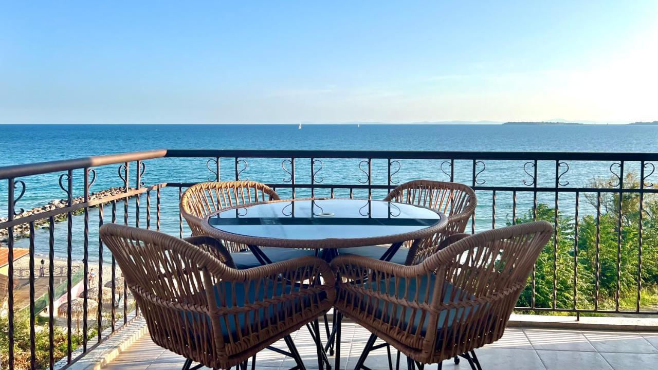 Beachfront Havana Свети-Влас Экстерьер фото
