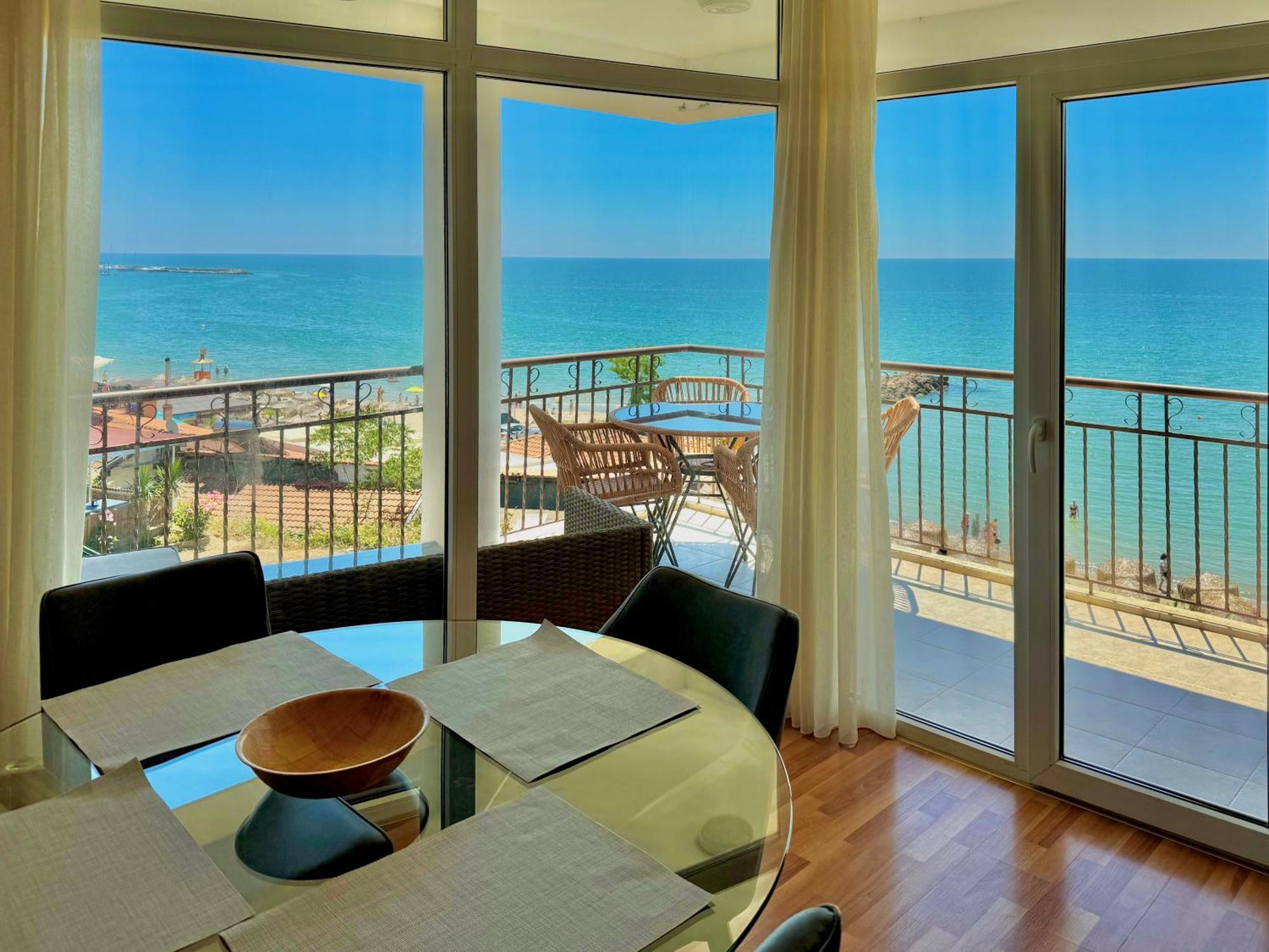 Beachfront Havana Свети-Влас Экстерьер фото