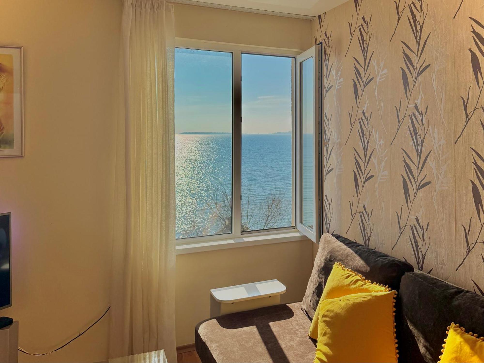Beachfront Havana Свети-Влас Экстерьер фото
